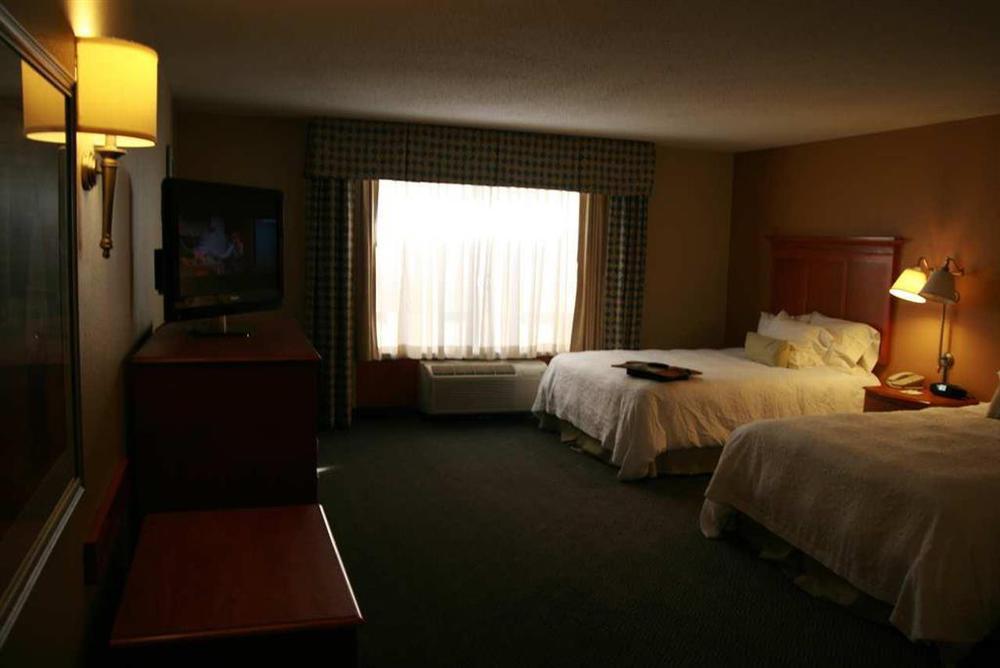 Hampton - Smith Mountain 3* Gretna